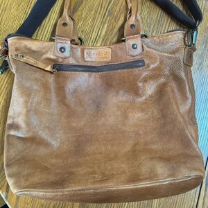 BedStu large bag. Tan leather